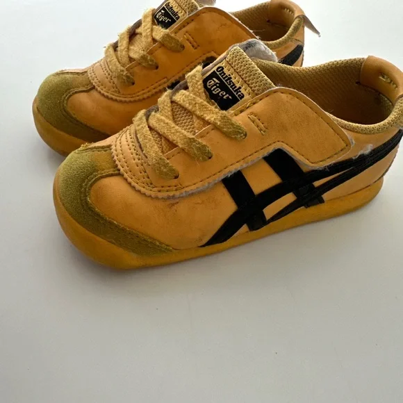 Kids - Onitsuka Tiger - Size US 9 - Shoes - Yellow - Picture 2 of 5
